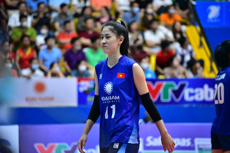 Hoa khôi Kiều Trinh khó ra sân ở giải bóng chuyền Vô địch các CLB nữ thế giới 2023 - Ảnh 1
