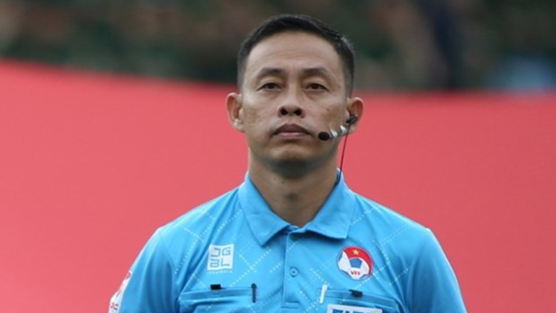 Trọng tài Ngô Duy Lân gây tranh cãi ở AFC Cup, phải nhờ bảo vệ hộ tống rời sân - Ảnh 2