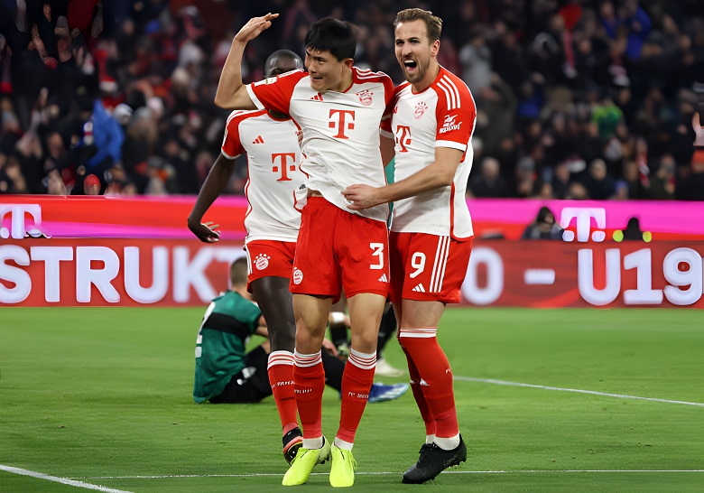 VAR gặp sự cố hy hữu, Bayern Munich mất oan bàn thắng ở trận gặp Stuttgart - Ảnh 2