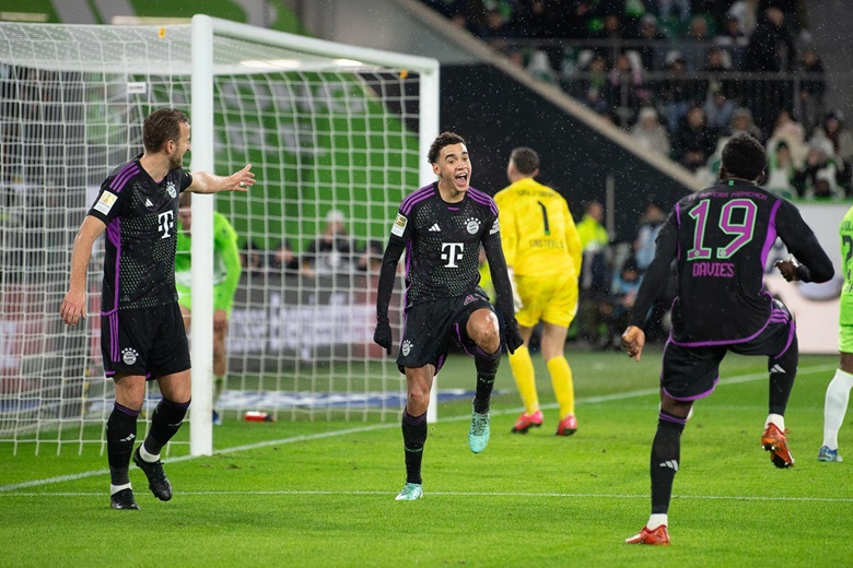 Kết quả bóng đá Wolfsburg vs Bayern Munich: Kane có siêu phẩm, kiên trì bám đuổi - Ảnh 1