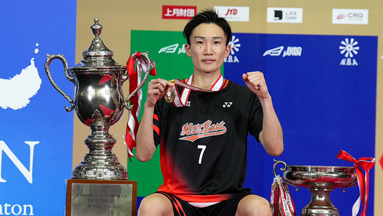 Momota bảo vệ thành công ngôi vô địch giải cầu lông toàn Nhật Bản - Ảnh 1