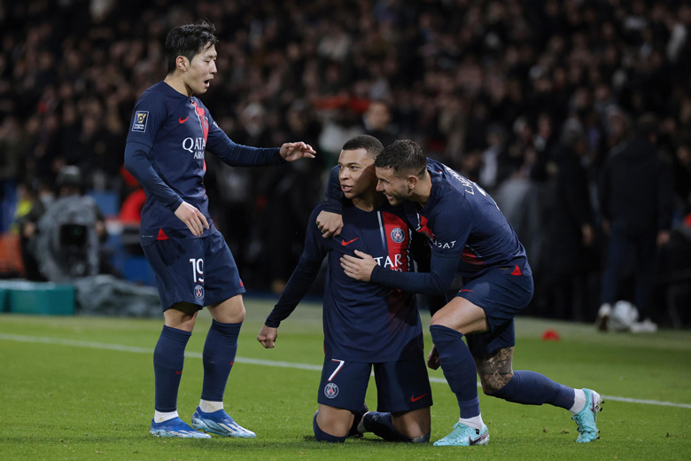 Kết quả bóng đá PSG vs Toulouse: Chiếc cúp đầu tiên cho Enrique - Ảnh 1