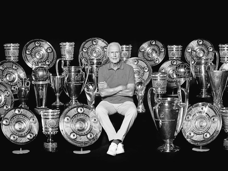 'Hoàng đế' Franz Beckenbauer qua đời ở tuổi 78 - Ảnh 1