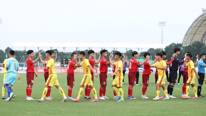 Vỡ trận từ hiệp 1, đội trẻ CAHN thua 8 bàn không gỡ trước Thanh Hóa - Ảnh 1