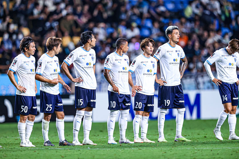 Yokohama FC thay đến nửa đội hình, Công Phượng có cơ hội? - Ảnh 2