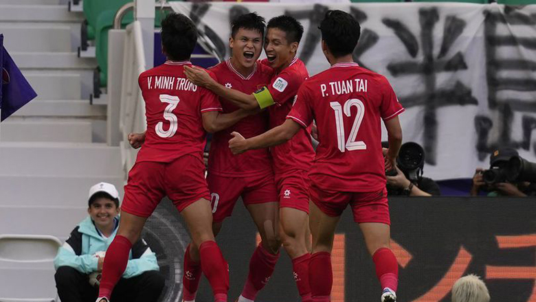 ĐT Việt Nam chỉ thua Nhật Bản 2-4, báo Indonesia lo ngại viễn cảnh ‘thảm hoạ’ cho thầy trò HLV Shin Tae Yong - Ảnh 1
