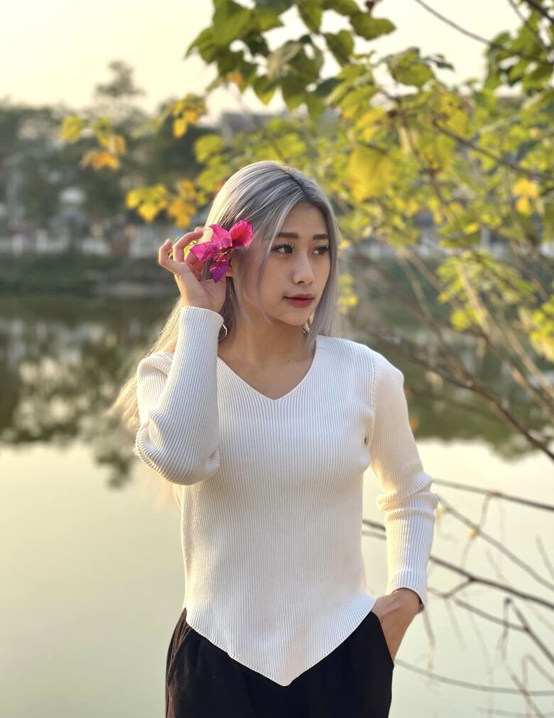 Ngắm vẻ đẹp ‘gây thương nhớ’ của Phạm Như Phương, hot girl TDDC giải nghệ ở tuổi 20 - Ảnh 5