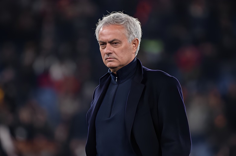 CHÍNH THỨC: HLV Jose Mourinho chia tay AS Roma - Ảnh 2