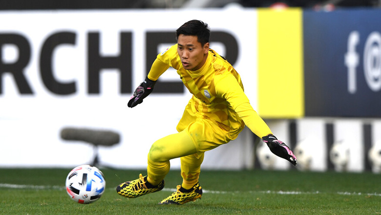 Thủ môn ĐT Nhật Bản bảo vệ đồng đội khi để thua 2 bàn: ‘Trình độ của ĐT Việt Nam rất cao’ - Ảnh 1