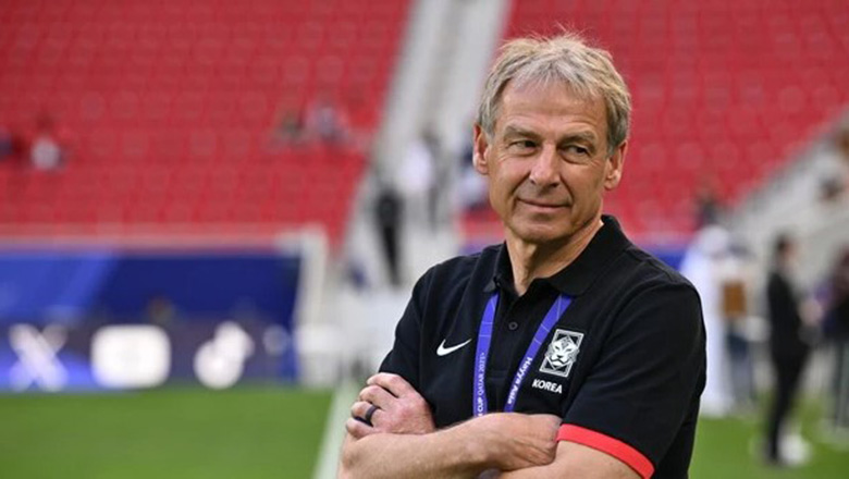 HLV Klinsmann khuyên phóng viên Hàn Quốc ở lại tới chung kết Asian Cup 2023 - Ảnh 1
