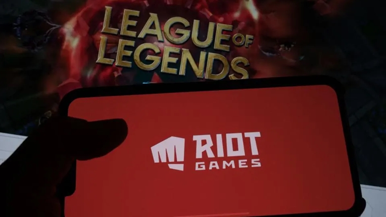 Riot Games sa thải 530 nhân viên cùng lúc - Ảnh 1