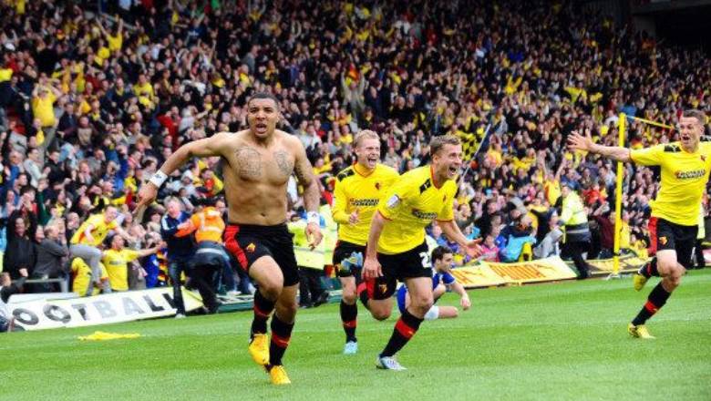 Bàn thắng lu mờ 'khoảnh khắc Aguero': Giây phút điên rồ nhất bóng đá Anh thế kỷ 21 - Ảnh 3