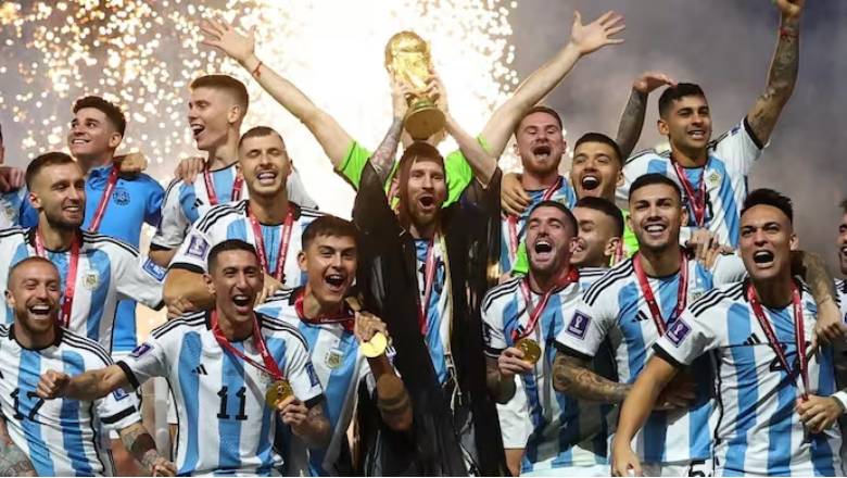 Messi vô địch World Cup 2022: Chân mệnh thiên tử hay FIFA dọn đường? - Ảnh 1