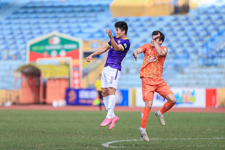 Dàn tuyển thủ tái xuất, Hà Nội FC đại thắng ‘7 sao’ trước ngày nghỉ Tết - Ảnh 1