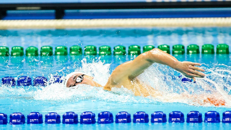Huy Hoàng bơi chậm hơn 18 giây, đứng thứ 22 ở nội dung kỳ vọng có vé Olympic - Ảnh 1