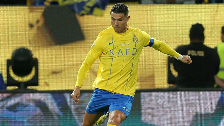 Ronaldo im tiếng, Al Nassr hụt hơi trong cuộc đua vô địch Saudi Arabia - Ảnh 2
