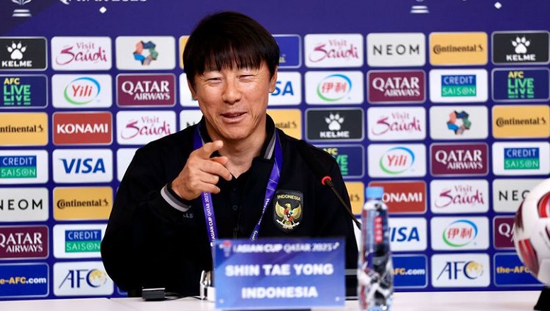 HLV Shin Tae Yong: ĐT Việt Nam cũng có cầu thủ nhập tịch - Ảnh 1