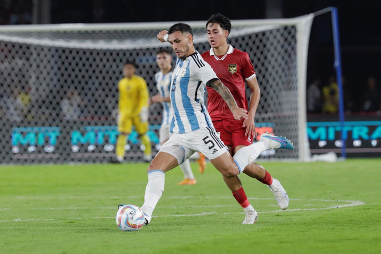 Trung vệ tuyển Indonesia mang Argentina ra 'dọa' ĐT Việt Nam - Ảnh 3