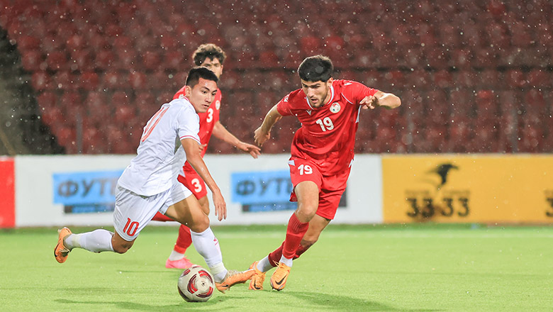 Phung phí cơ hội, U23 Việt Nam bị Tajikistan cầm hòa ở trận giao hữu thứ 2 - Ảnh 1