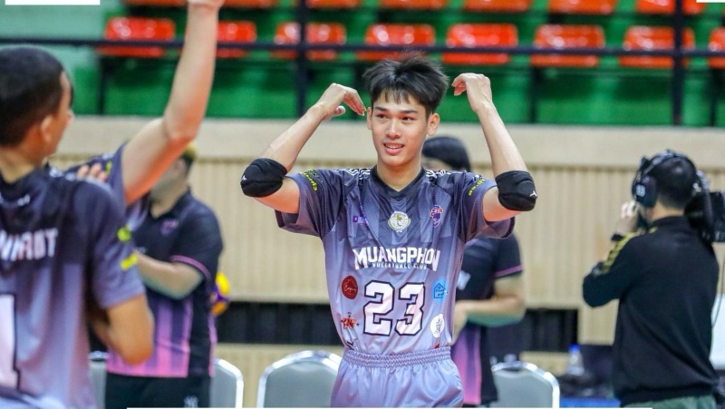 'Công chúa' của bóng chuyền nam Thái Lan toả sáng giúp Hà Tĩnh ngược dòng thành công ở giải VĐQG 2024 - Ảnh 1