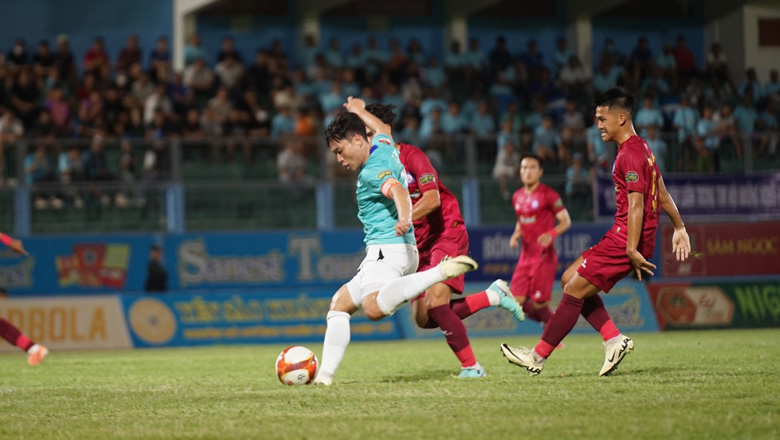 Khánh Hòa thua trận thứ 9, đếm ngược ngày xa V.League - Ảnh 1