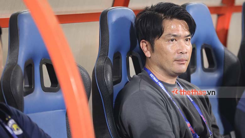 Hà Nội FC thắng đậm vẫn bị HLV Nhật Bản chê đá không tốt - Ảnh 1