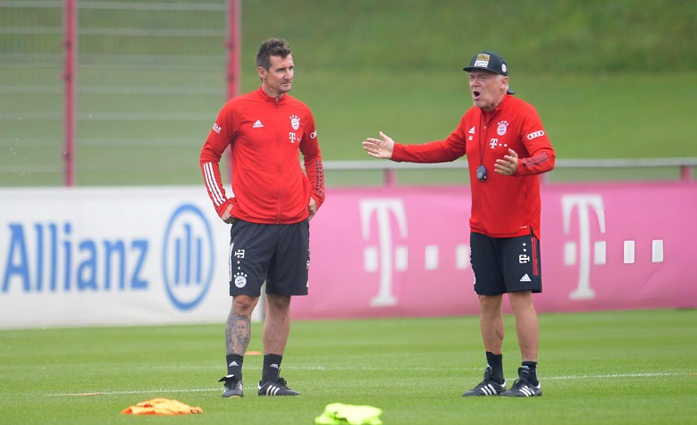 Bayern Munich tính sa thải Tuchel, bổ nhiệm huyền thoại Đức sau đại chiến Arsenal - Ảnh 2