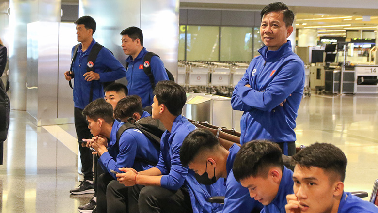 U23 Việt Nam đặt chân tới Qatar, lập tức tập luyện chuẩn bị cho VCK châu Á 2024 - Ảnh 1