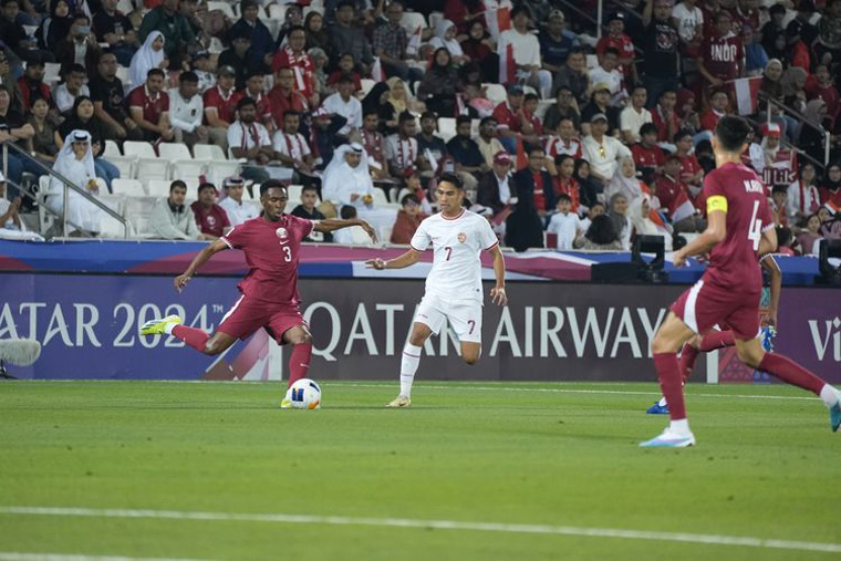 Vì sao U23 Indonesia nhận 2 thẻ đỏ trong trận thua Qatar 0-2? - Ảnh 2