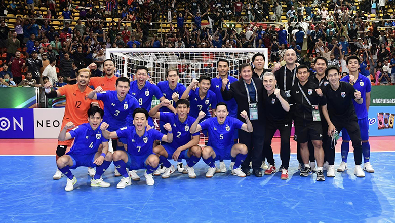 Futsal Thái Lan ngược dòng đánh bại Iraq, giành vé dự World Cup 2024 - Ảnh 2