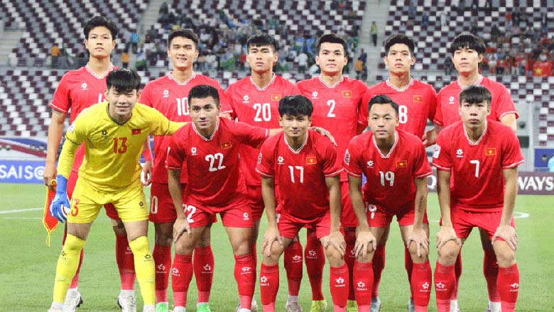 HLV Hoàng Anh Tuấn: ‘Thẻ đỏ ở trận đấu với U23 Kuwait ảnh hưởng đến tâm lý của Ngọc Thắng’ - Ảnh 1