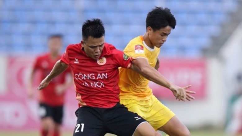Kết quả bóng đá Quảng Nam vs CAHN: Thẻ đỏ thay đổi cục diện, nhà ĐKVĐ gục ngã - Ảnh 2
