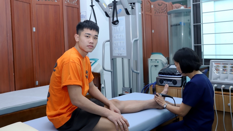 Nguyễn Đình Bắc phục hồi chấn thương, chuẩn bị trở lại Quảng Nam thi đấu - Ảnh 1