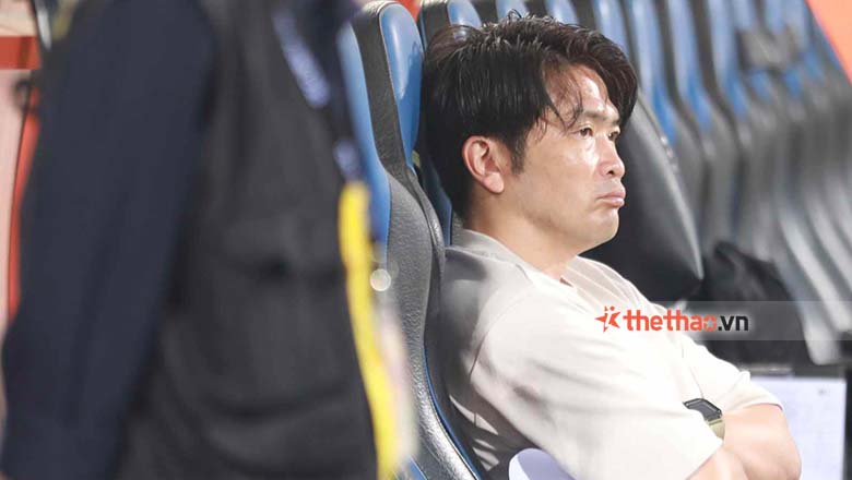 HLV Daiki Iwamasa: ‘Tiền đạo của Nam Định đã ghi 18 bàn, trong khi Hà Nội mới có 5’ - Ảnh 1