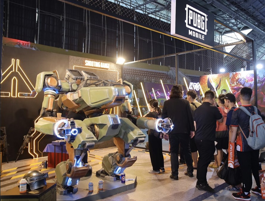 PUBG Mobile khuấy đảo Vietnam GameVerse 2024 với siêu người máy khổng lồ - Ảnh 5