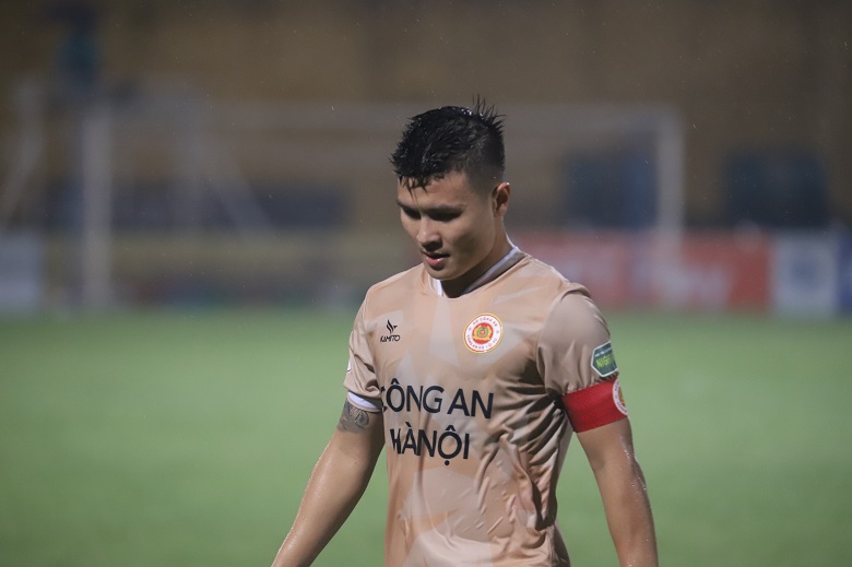 Dù từng thất bại tại Pau FC nhưng Quang Hải vẫn nung nấu giấc mơ tái xuất ngoại