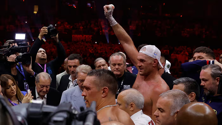 Fury và Usyk hẹn tái đấu trong tháng 10 - Ảnh 1