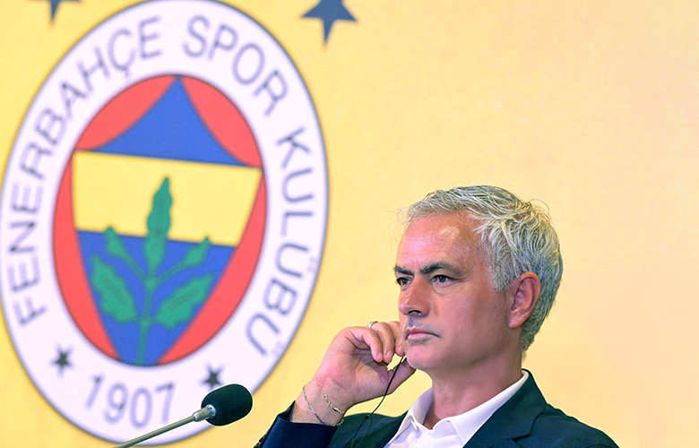 Mourinho bác tin tái hợp Dybala và Lukaku, cam kết 100% không ‘rút ruột’ AS Roma - Ảnh 1