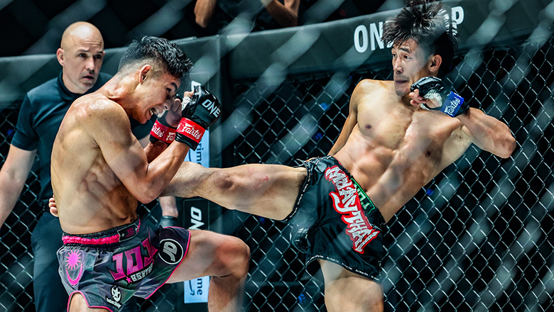 Duy Nhất thắng thần đồng Malaysia trong ngày trở lại ONE Championship - Ảnh 1