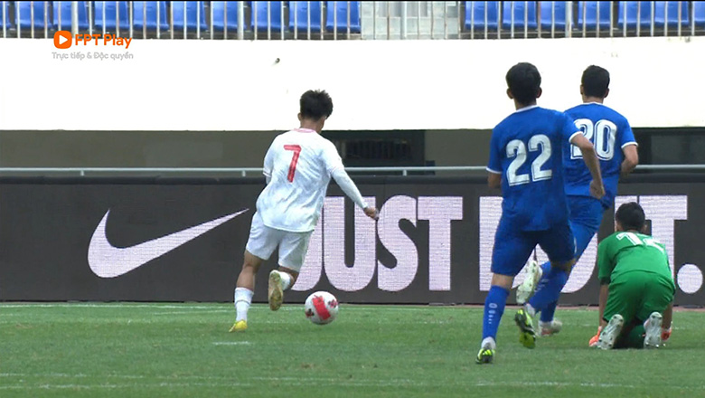 Kết quả bóng đá U19 Uzbekistan vs U19 Việt Nam: Long Vũ toả sáng giúp Việt Nam có điểm - Ảnh 1
