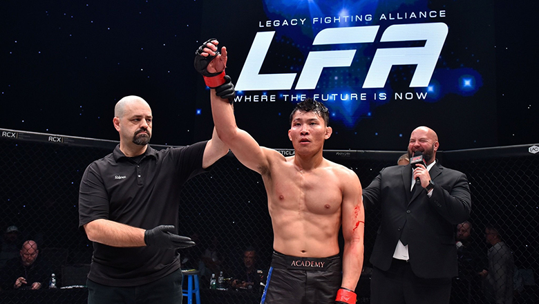 Võ sĩ Việt kiều Quang Lê tham gia giải đấu tuyển chọn võ sĩ của UFC - Ảnh 1