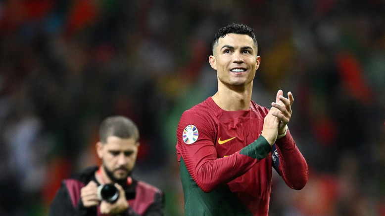 HLV tuyển Bồ Đào Nha: Ronaldo là không thể thay thế - Ảnh 2