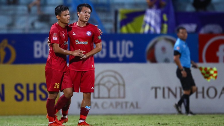 Cầu thủ Khánh Hoà bỏ đình công, quay trở lại đá V.League vào giờ chót - Ảnh 1