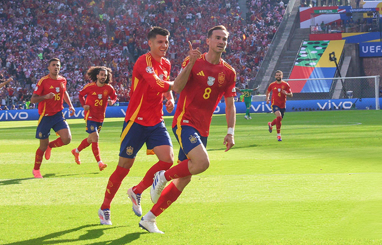 ‘Siêu kỷ lục’ kéo dài 136 trận của Tây Ban Nha bị chặn đứng dù thắng đậm Croatia - Ảnh 2