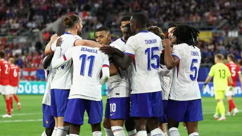 Tổng kết lượt trận 1 vòng bảng EURO 2024: Anh, Pháp, Bồ Đào Nha gây thất vọng - Ảnh 1