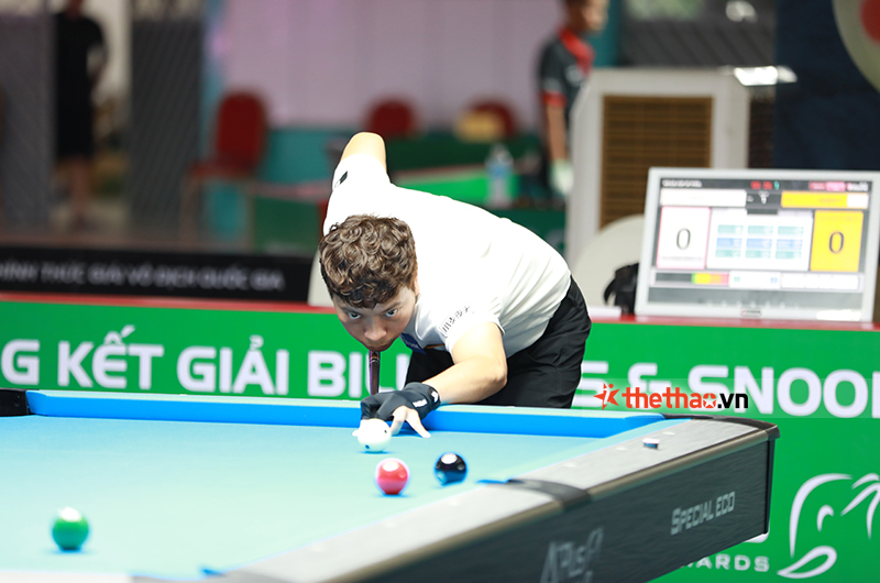 Dương Quốc Hoàng thắng dễ Hoàng Phong, vào chung kết pool 9 bi Vòng 2 giải VĐQG 2024 - Ảnh 1