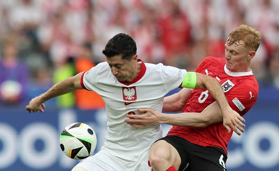 Ba Lan là đội tuyển đầu tiên bị loại tại EURO 2024 - Ảnh 2