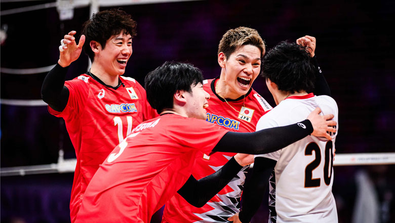 Bóng chuyền nam Nhật Bản trả nợ thành công, hiên ngang vào bán kết Volleyball Nations League 2024 - Ảnh 1
