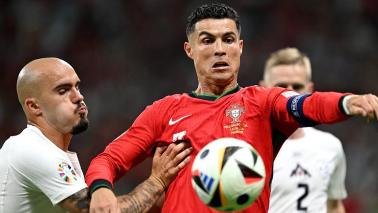 Hậu vệ Slovenia ‘nể’ Ronaldo vì 39 tuổi vẫn chạy nước rút ở phút 118 - Ảnh 1