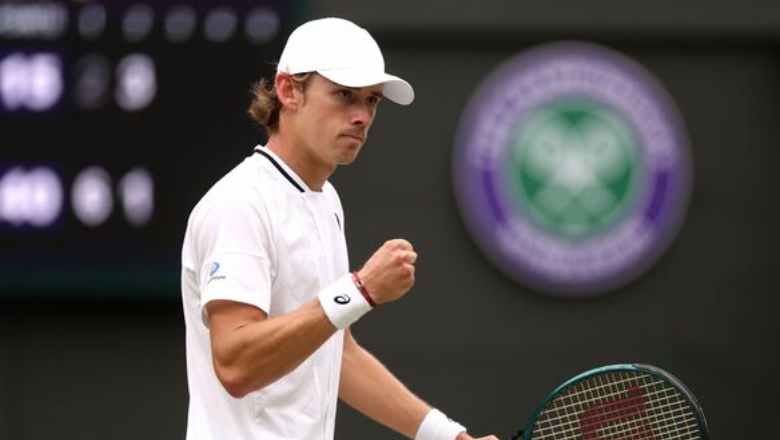 Djokovic thắng dễ Rune, lần thứ 15 vào tứ Tứ kết Wimbledon - Ảnh 3